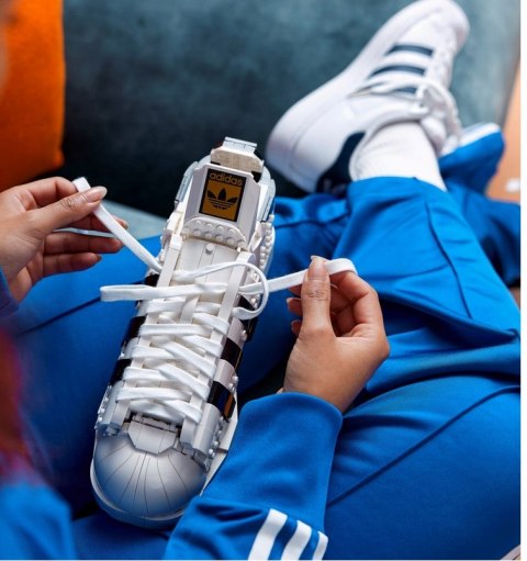 LEGO 10282 But adidas - Originals Superstar LEGO 10282 But adidas - Originals Superstar