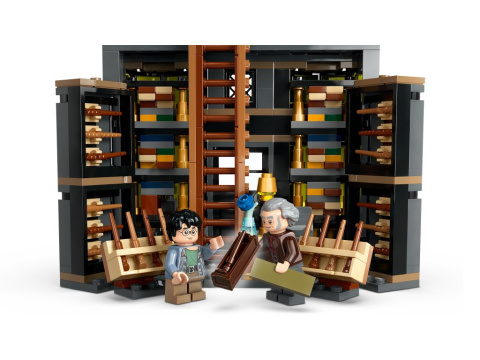 LEGO 76439 Harry Potter - Sklepy Ollivandera i Madame Malkin LEGO 76439 Harry Potter - Sklepy Ollivandera i Madame Malkin