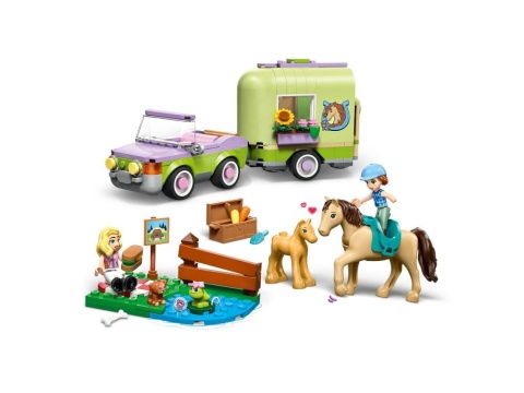 LEGO 42695 Friends - Przyczepa z koniem i źrebaczkiem