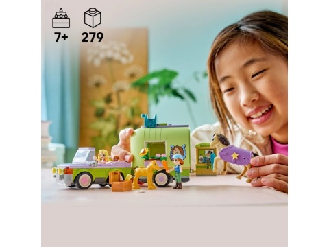 LEGO 42695 Friends - Przyczepa z koniem i źrebaczkiem