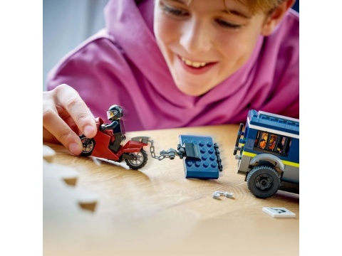 LEGO 60479 City - Furgonetka policyjnego konwoju więziennego