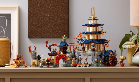 LEGO 71814 Ninjago - Turniejowe miasto ze świątynią
